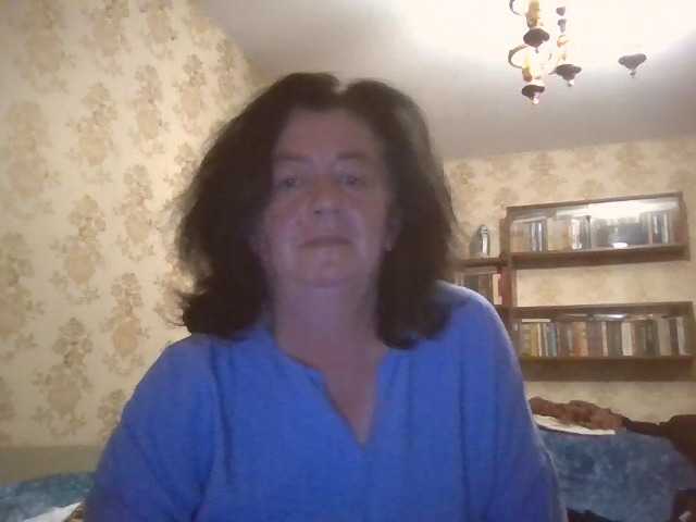 krisshurdlove live cam on BongaCams
