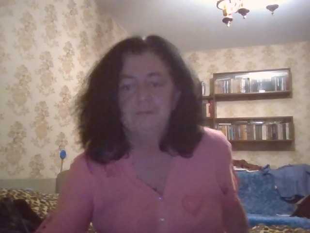 krisshurdlove live cam on BongaCams