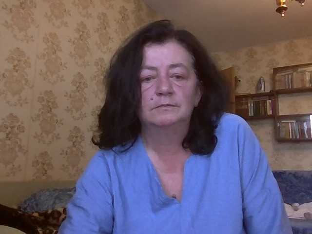 krisshurdlove live cam on BongaCams