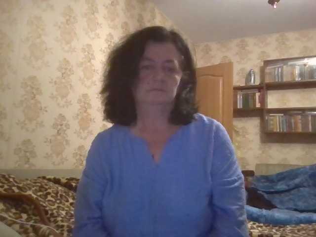 krisshurdlove live cam on BongaCams