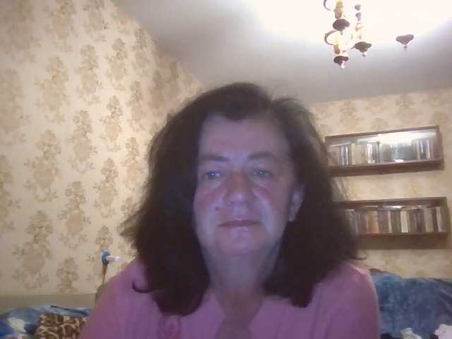 krisshurdlove live cam on BongaCams
