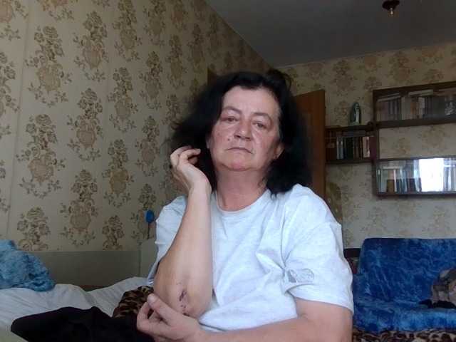 krisshurdlove live webcam show