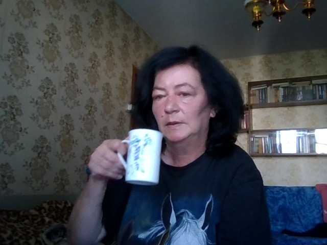 krisshurdlove live cam on BongaCams