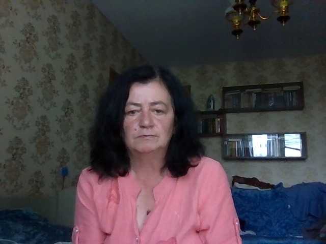 krisshurdlove live cam on BongaCams