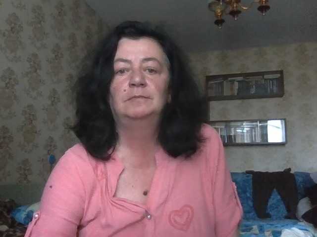 krisshurdlove live cam on BongaCams