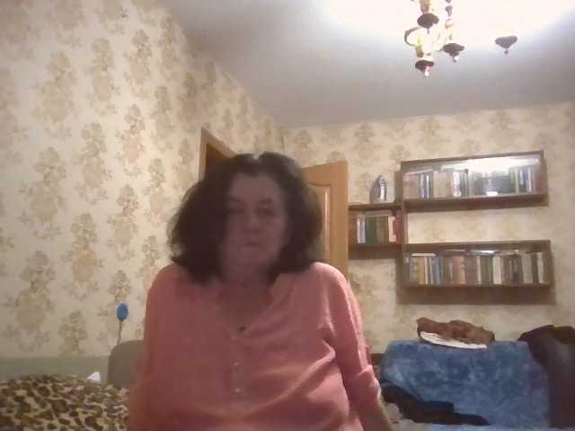 krisshurdlove live cam on BongaCams