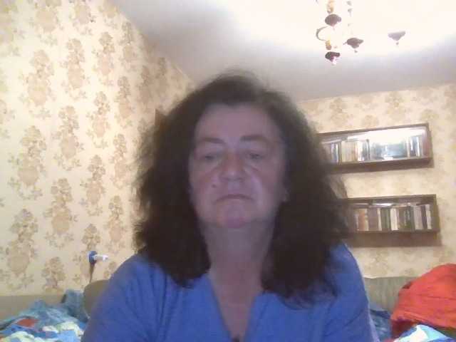 krisshurdlove live cam on BongaCams