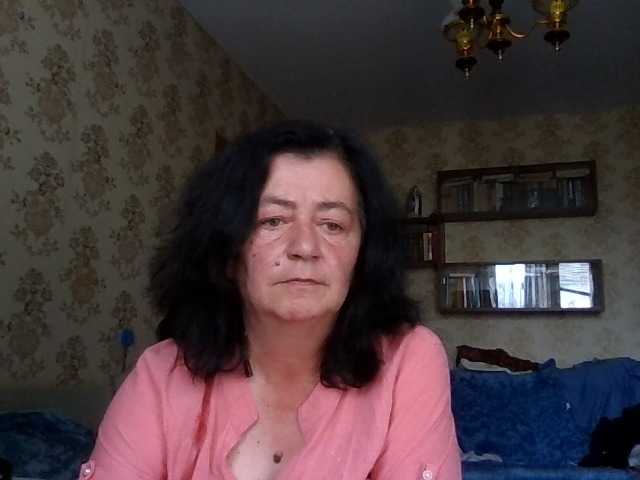 krisshurdlove live cam on BongaCams