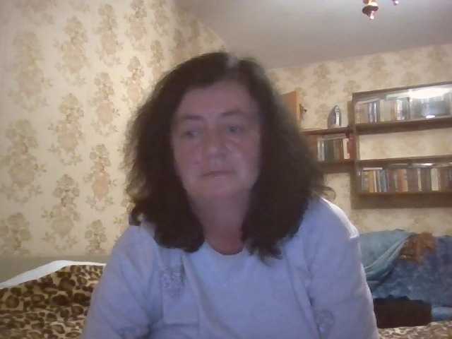 krisshurdlove live cam on BongaCams