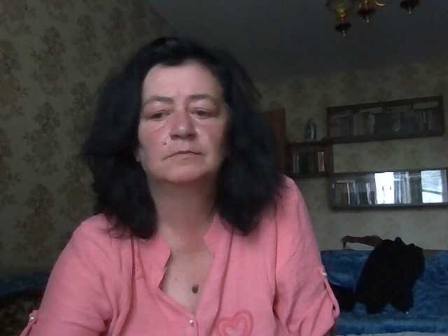 krisshurdlove live cam preview