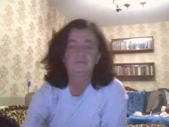 krisshurdlove live cam preview