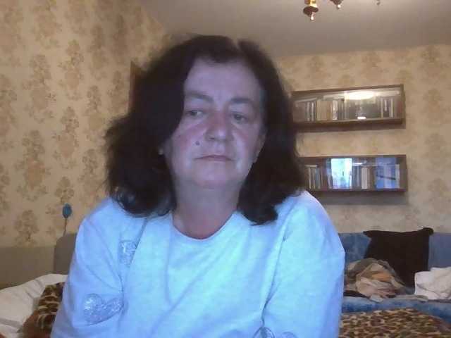 krisshurdlove live cam on BongaCams
