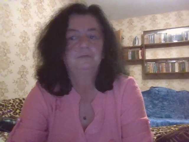 krisshurdlove live cam on BongaCams