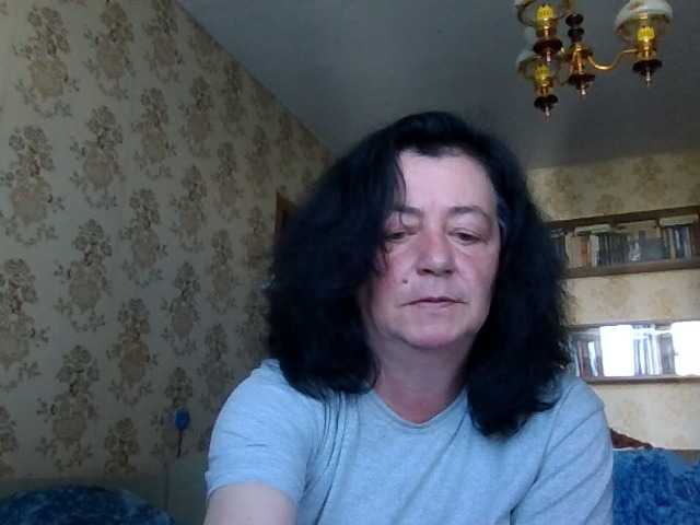 krisshurdlove live cam preview