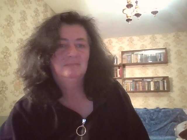 krisshurdlove live cam on BongaCams