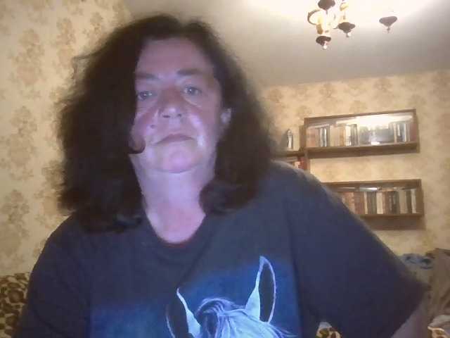 krisshurdlove live cam preview