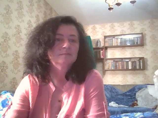 krisshurdlove live cam on BongaCams