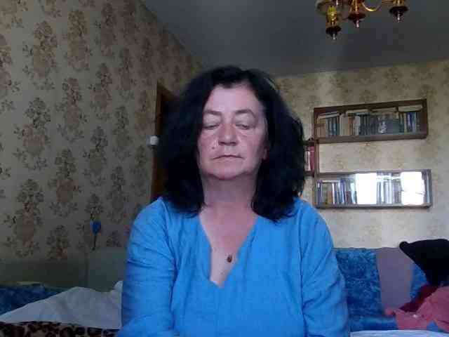 krisshurdlove webcam