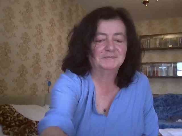 krisshurdlove webcam