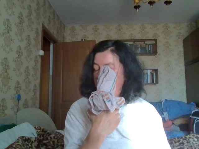 krisshurdlove webcam