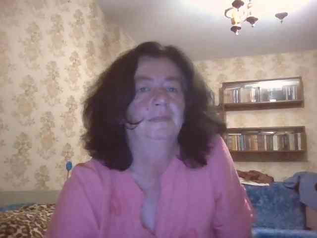 krisshurdlove Live Webcam on BongaCams