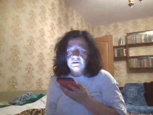 krisshurdlove webcam