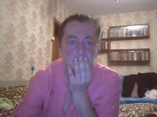 krisshurdlove webcam