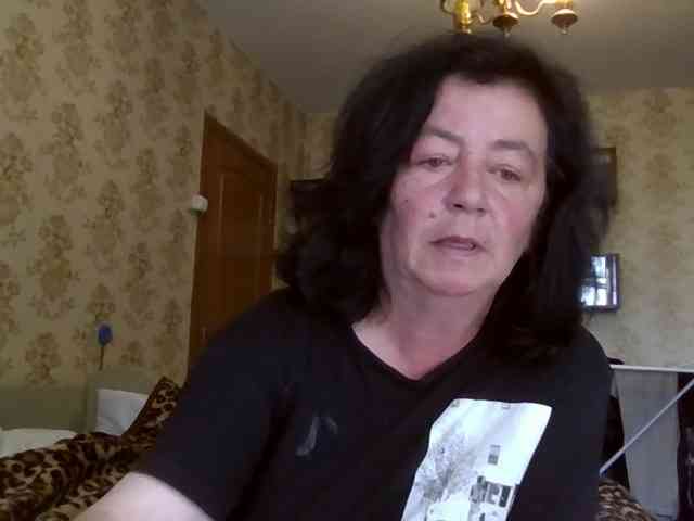 krisshurdlove webcam