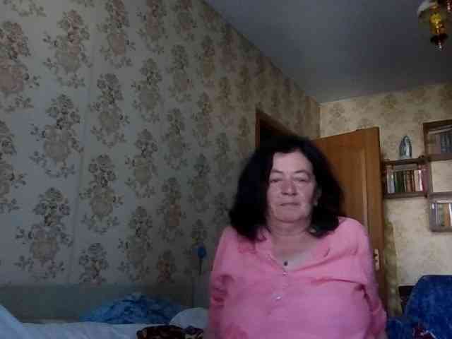 krisshurdlove webcam