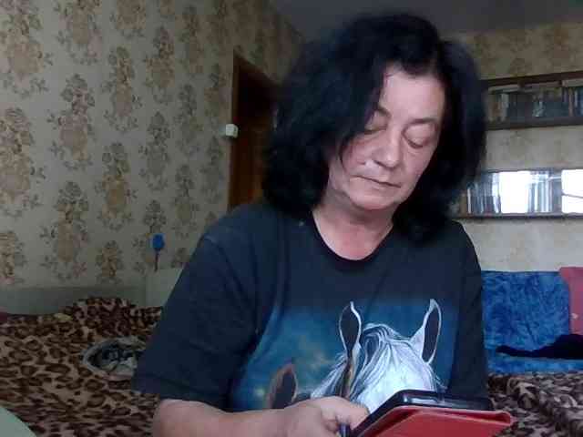 krisshurdlove webcam