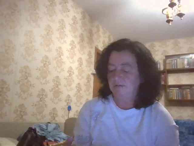 krisshurdlove webcam