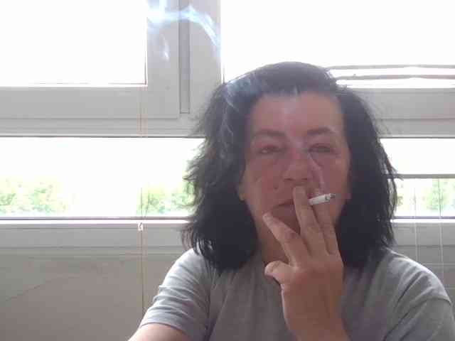 krisshurdlove webcam