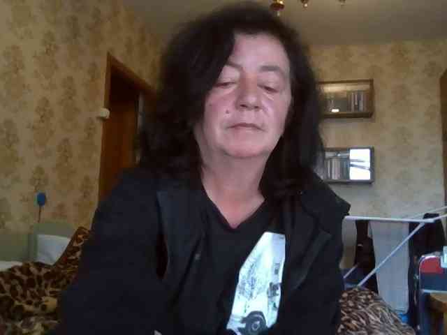 krisshurdlove webcam