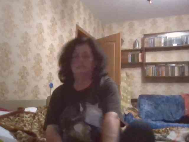 krisshurdlove webcam