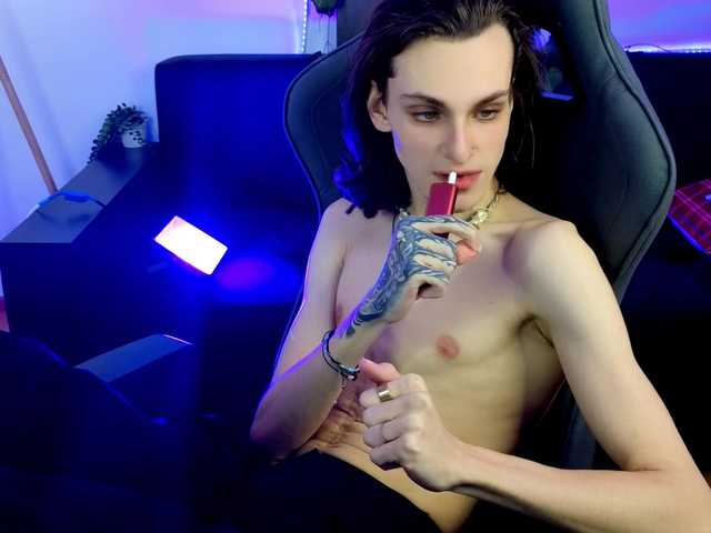 MidnightVoltageMidnightV