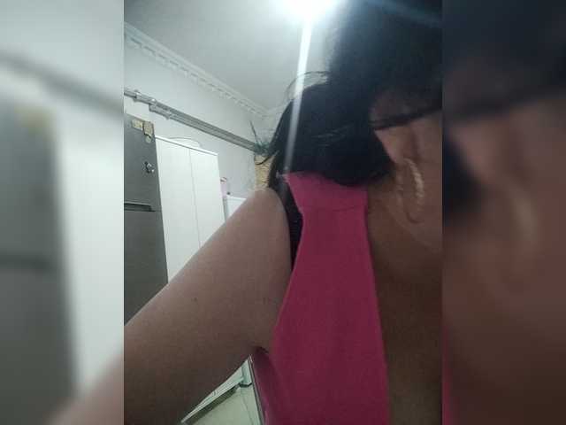 Lale383838 live webcam show