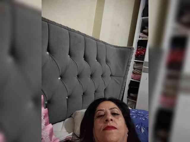 Lale383838 webcam