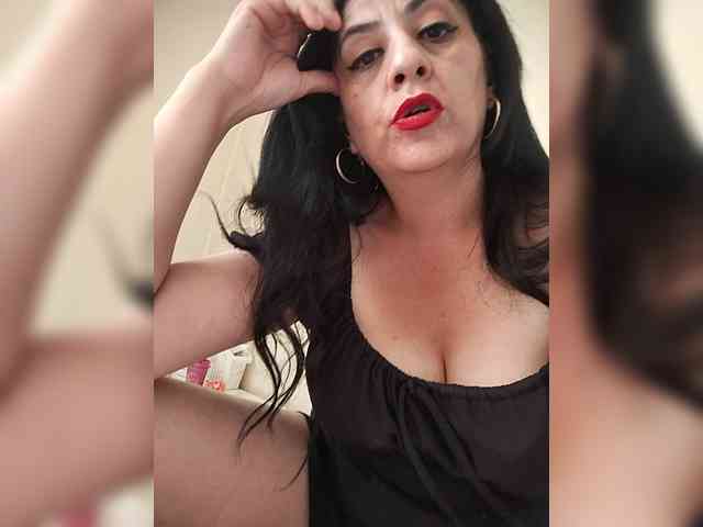 Lale383838 webcam