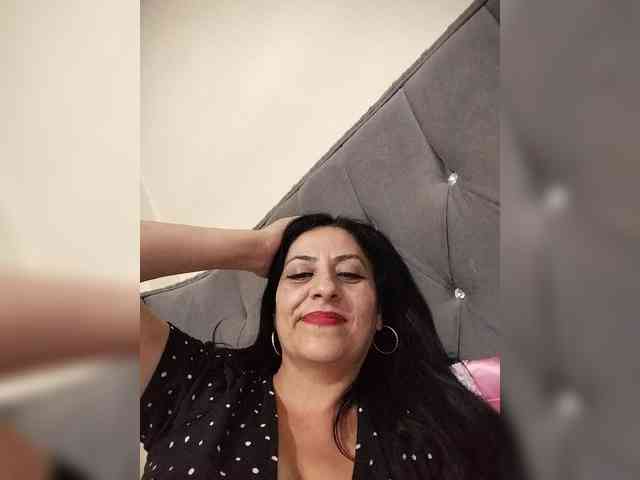 Lale383838 webcam