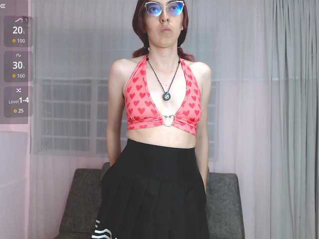 AnnieSparkle live cam on BongaCams