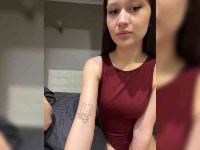Karishochka1 webcam