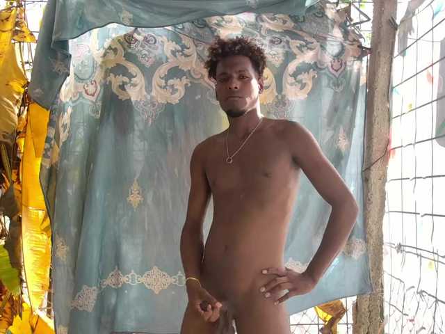 OutdoorGaySex live cam on BongaCams
