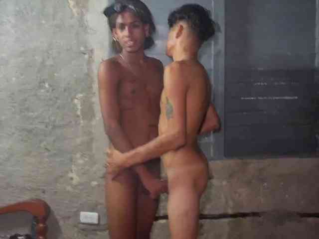 Modelo: OutdoorGaySex