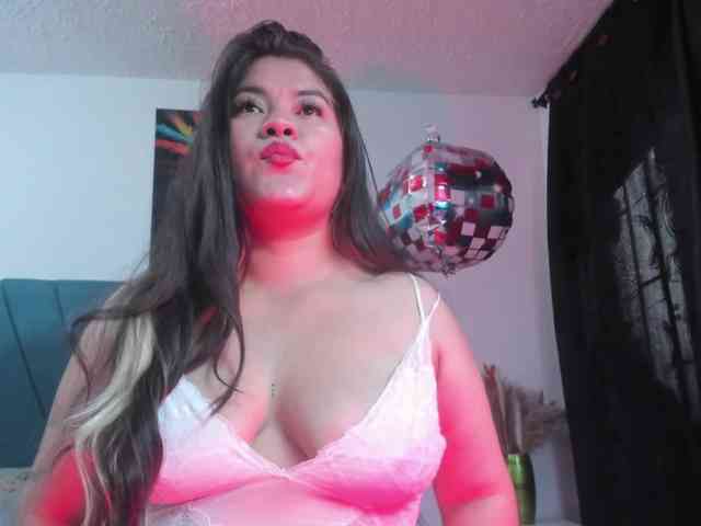 Yasmin-wish webcam