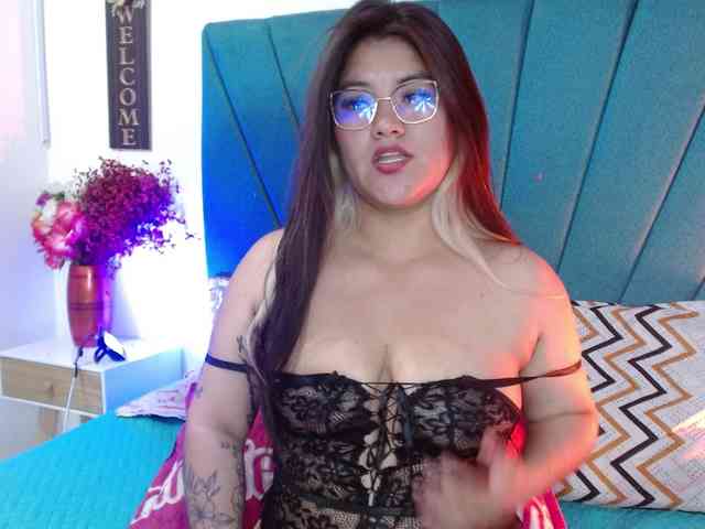 Yasmin-wish webcam