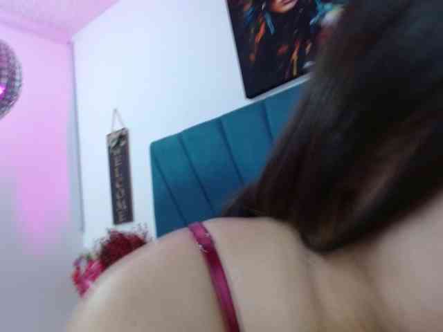 Yasmin-wish webcam