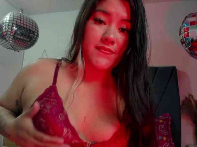 Yasmin-wish webcam