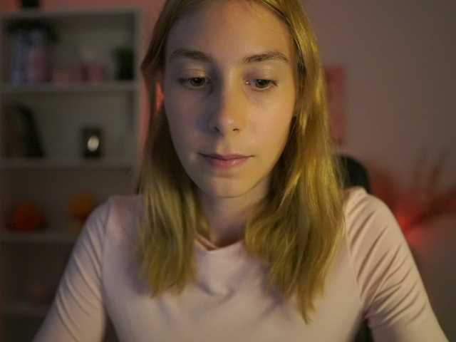 RachelMoore18 live cam on BongaCams
