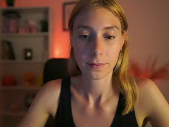 RachelMoore18 live cam on BongaCams