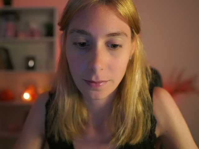 RachelMoore18 live cam on BongaCams